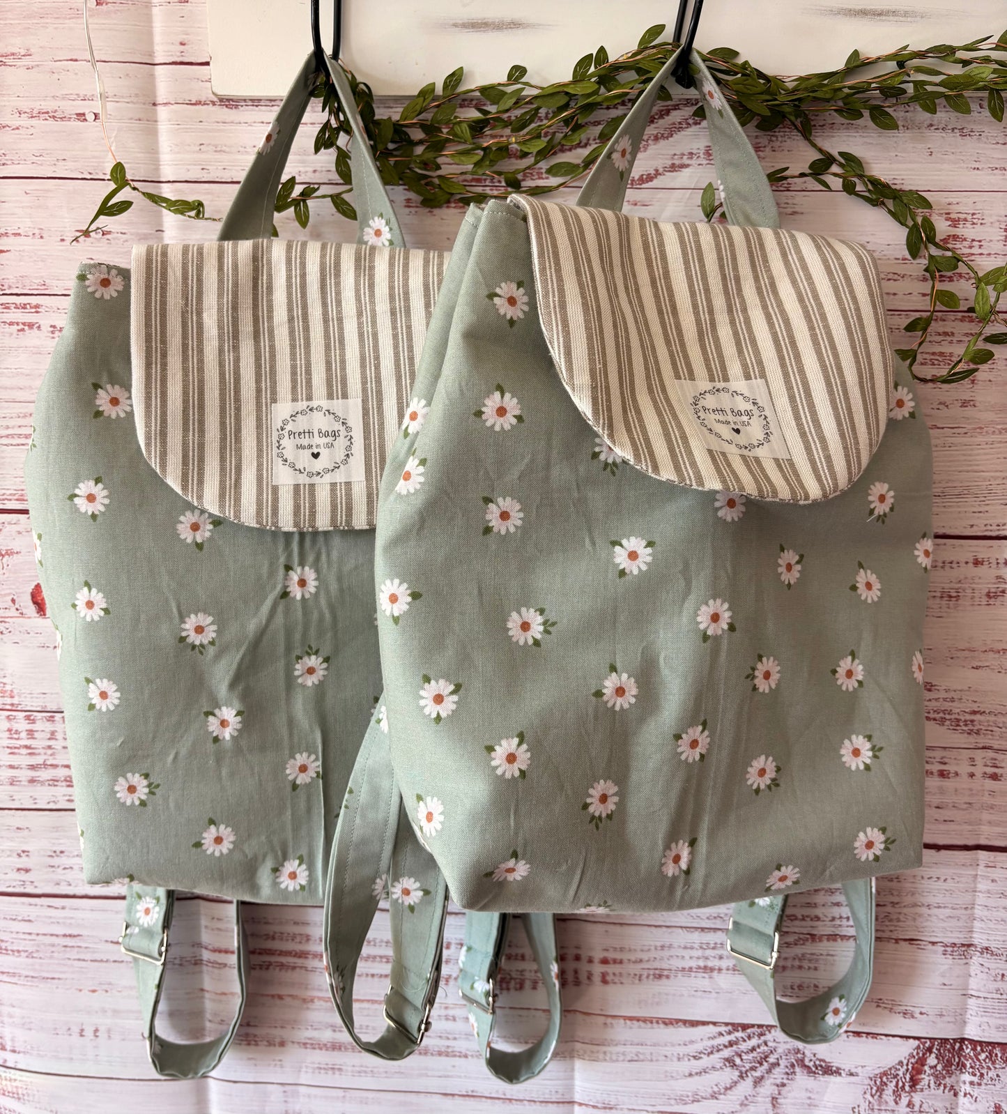 White Daisy Bag